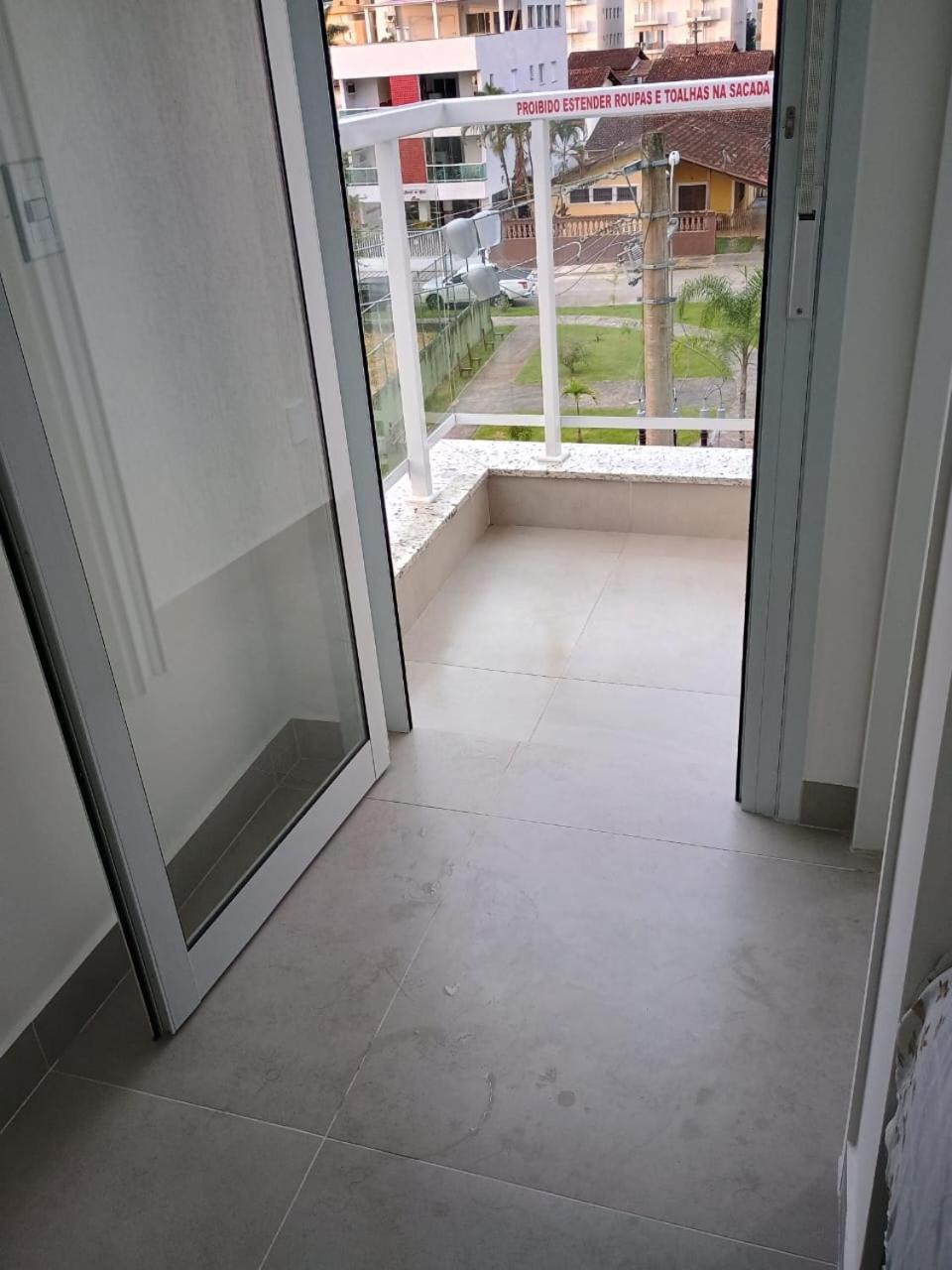 25 De 1 Aconchegante Grande Recem Construido Apartamento